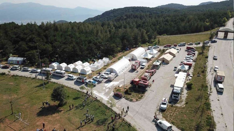 Spil Milli Park�nda ger�e�i aratmayan tatbikat