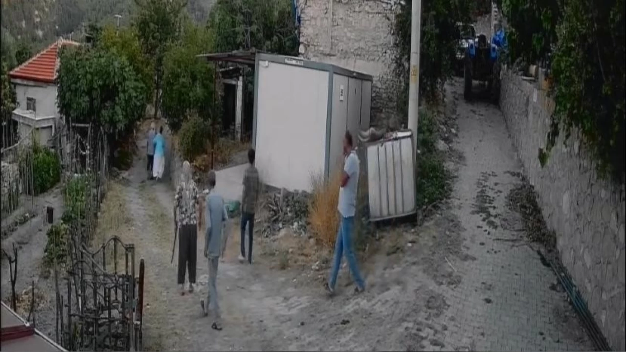 S�r� sahibini �skalay�nca araya giren �oban� �ld�rd�