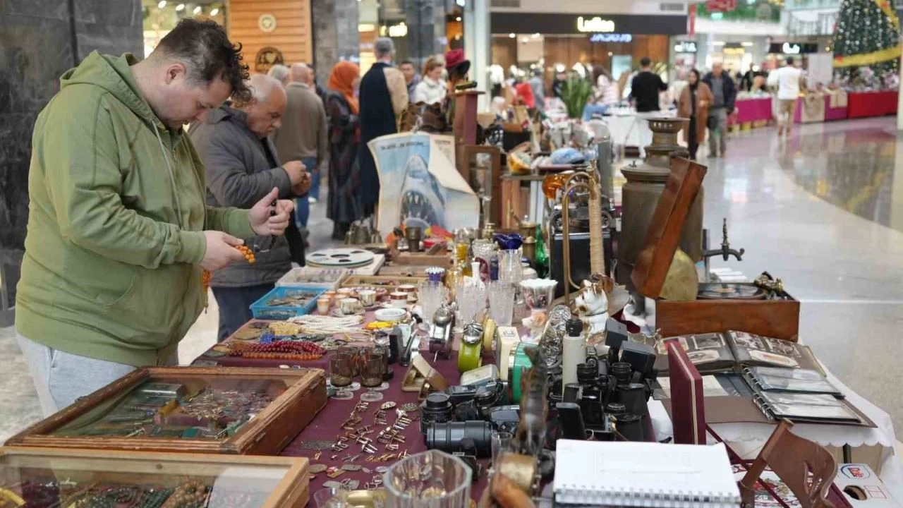 Tarihe tanıklık eden eşyalar bu festivalde