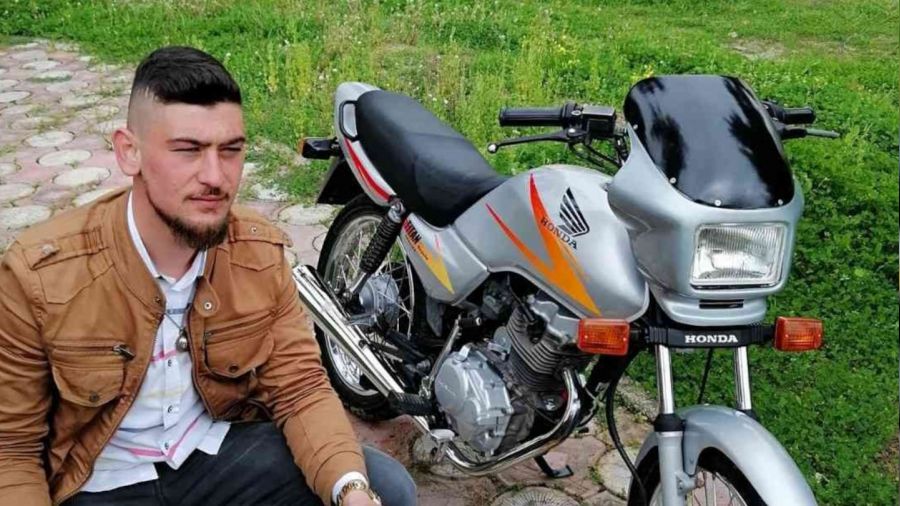 Tartıştığı oğlunu 4 kurşunla öldürdü