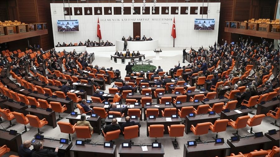 TBMM'de verilen ara 28 Şubat'a kadar uzatıldı