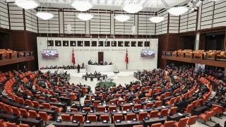 TBMM'ye yeni dokunulmazl���n kald�r�lmas� dosyalar� sevk edildi