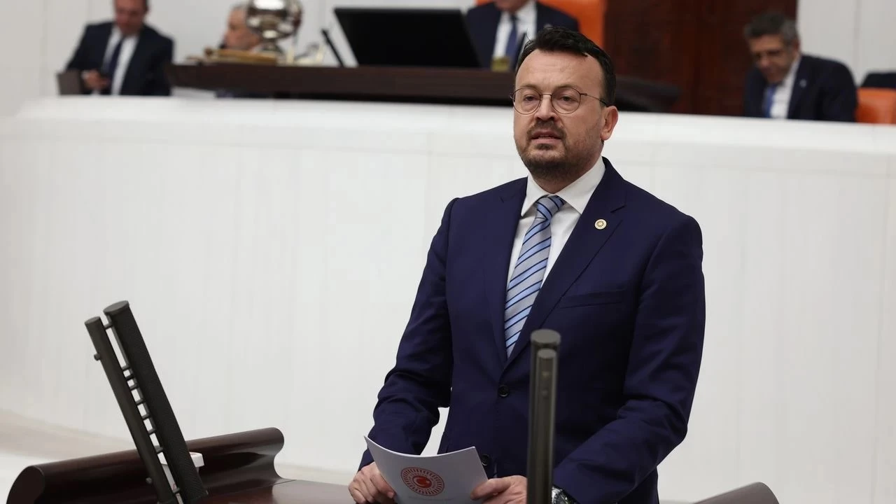 'Tekstil sektörünün kaybı 7 milyar dolar'