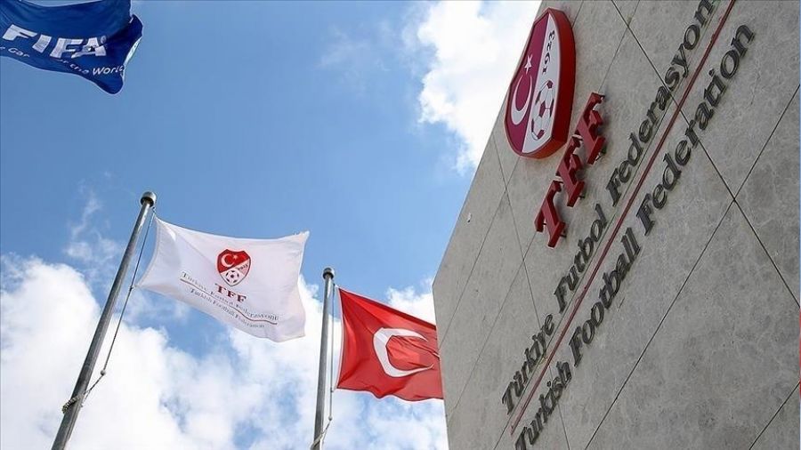 TFF 10 kulübün 3 puanını sildi