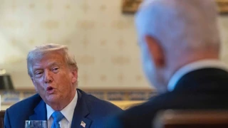 Trump ile Netanyahu, �ran konusunda g�r�� ayr�l��� ya��yor