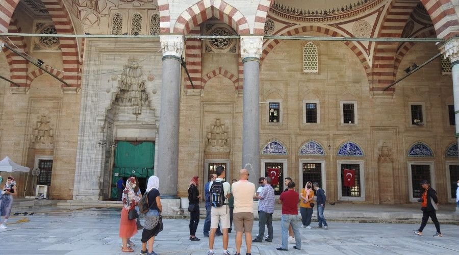 Turist rehberler, Selimiye'ye hayran kald�