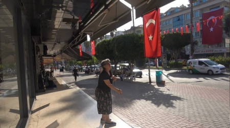 Trk bayran koparp yere atan kadn ruh ve sinir hastalklar hastanesine sevk edildi