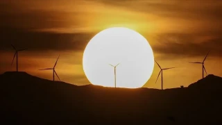 T�rkiye, 2015 ile 2025 aras�nda g�ne� ve r�zgardan toplam 442,2 teravatsaat elektrik �retti