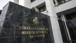  T�rkiye Cumhuriyet Merkez Bankas�n�n (TCMB) toplam rezervleri, 24 Temmuz haftas�nda bir �nceki haftaya g�re 2 milyar 116 milyon dolar artarak 162 milyar 606 milyon dolar oldu