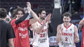 Trkiye final iin Yunanistan karsnda