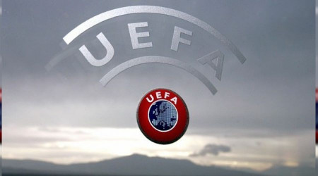 UEFA'dan tarihi karar