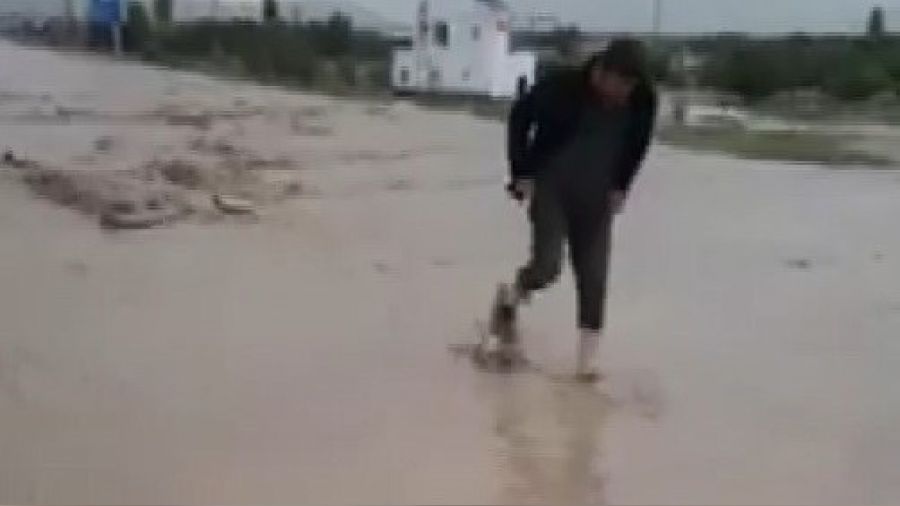 Ulaşıma sel engeli: Kayseri-Niğde karayolu kapandı