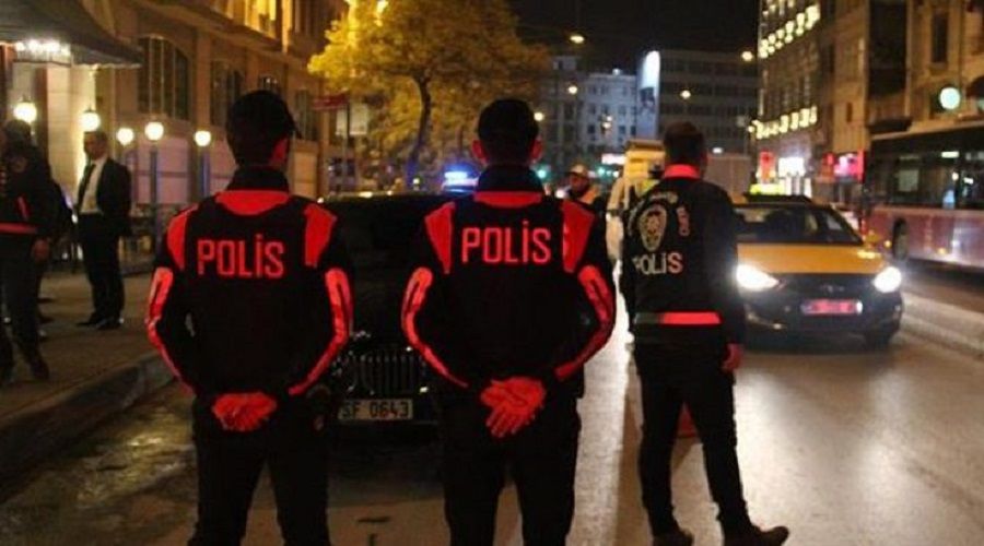 Uygulama noktasından kaçan araçtan kadın cesedi çıktı