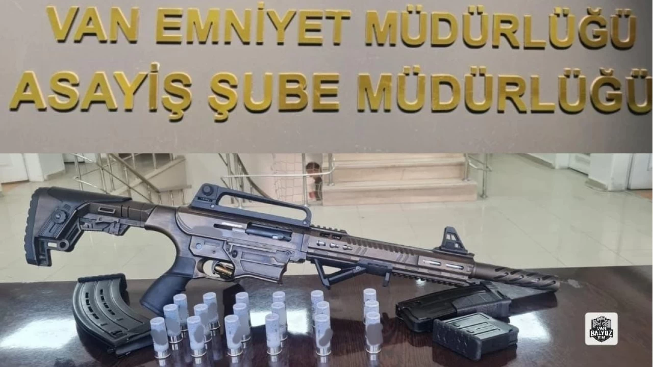 Van'da de�i�ik su�lardan 106 ki�i tutukland�
