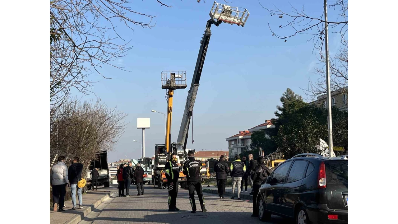 Vin� kazas�nda a��r yaralanan 1 i��i hayat�n� kaybetti