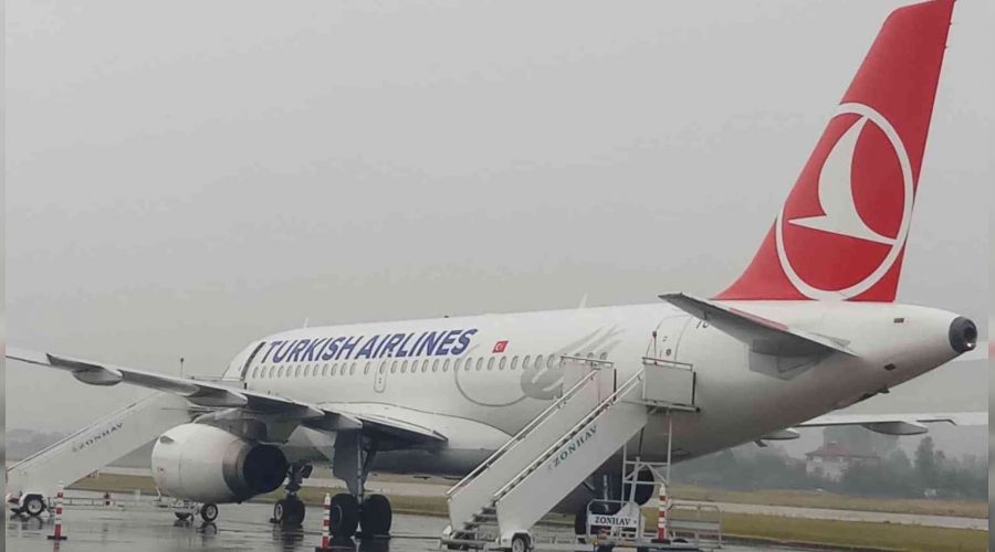 Yağmur uçuşu engelledi
