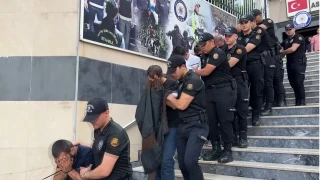 "Yediemin �etesi" operasyonu: Hacizli ara�lar� par�alay�p satt�lar, 1.5 milyar liral�k vurgun yapt�lar