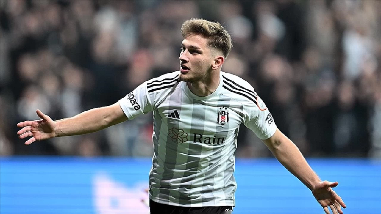 Yeni golcü olarak Semih'i seçtiler