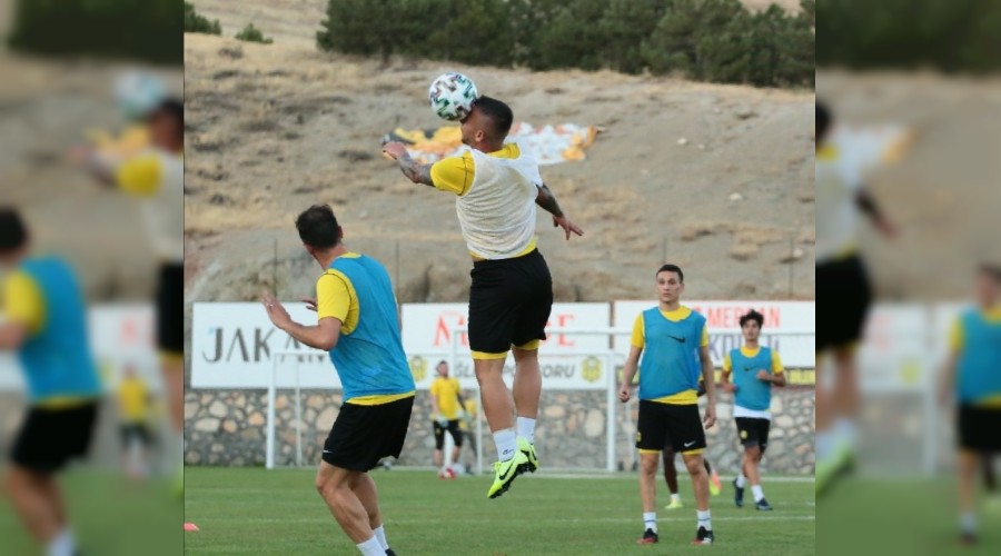 Yeni Malatyaspor İstanbulyolcusu