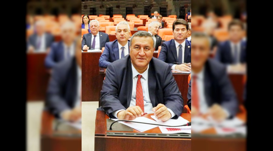 Yeni mezunları işsizlik bekliyor