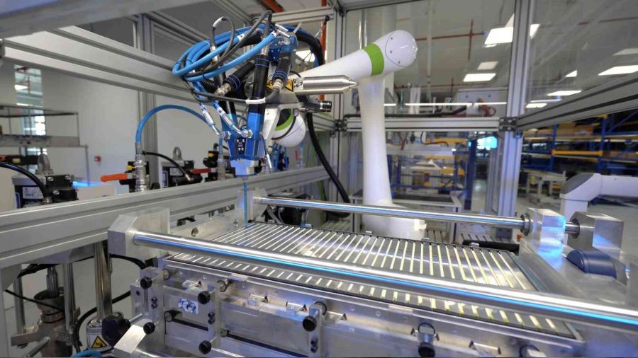 Yerli otomobil TOGG'da ilk batarya �retildi