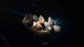 Yunanistan'ın ölüme ittiği göçmenler kurtarıldı
