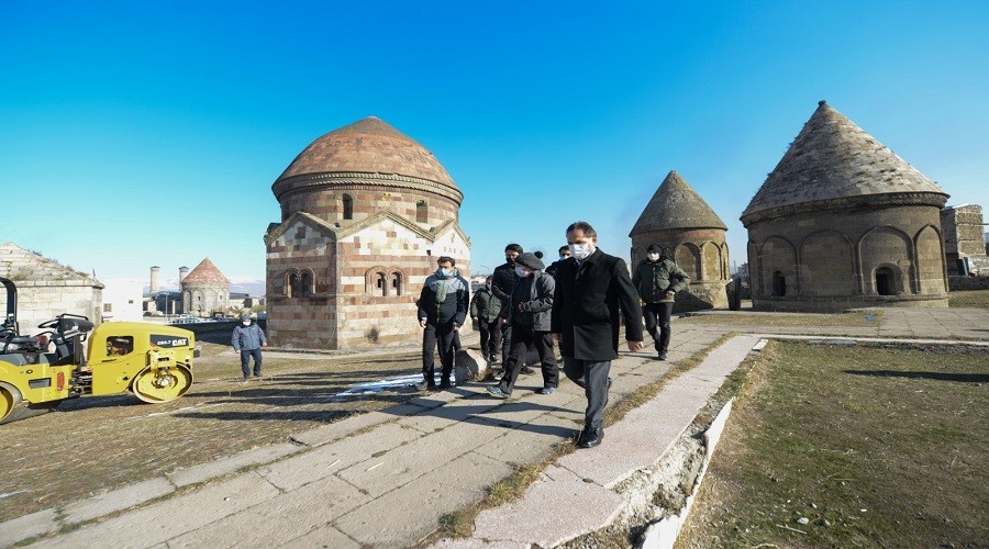 Yüzlerce yıldır depremlerin yıkamadığı "Erzurum tarihi canlanıyor"