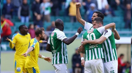 11 kez kaleler şaştı