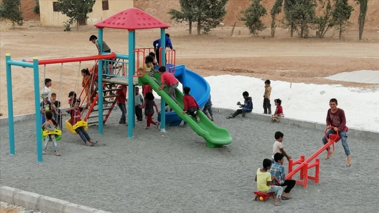 13 yaşındaki çocuk top oynarken öldü