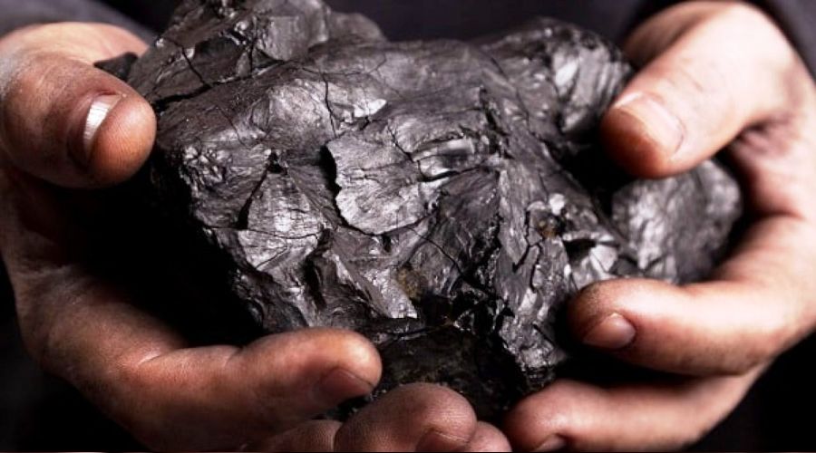 1,5 milyar ton kömür yer altında... Tonunu 260 dolara ithal ediyoruz