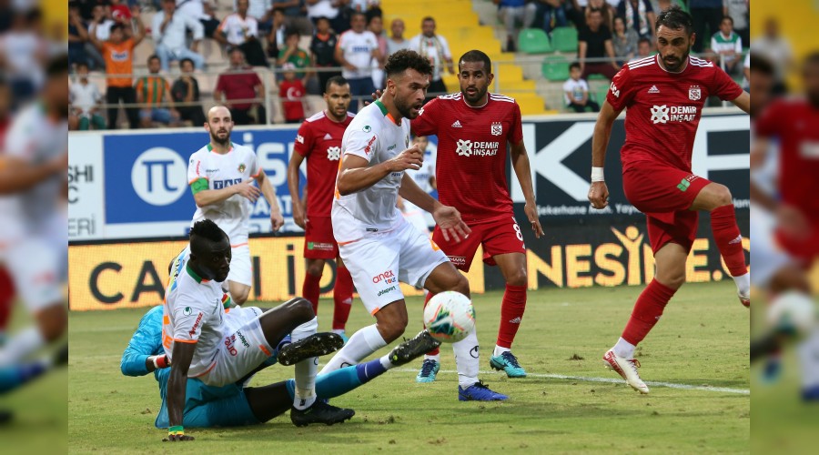 23. haftan�n a��l���nda kritik ma�