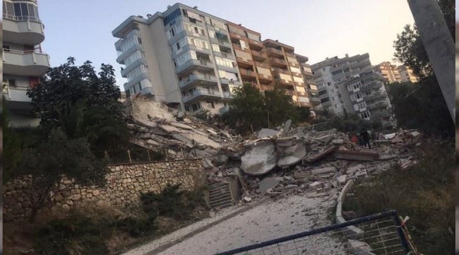 3 ay önce boşaltılan 9 katlı apartman çöktü
