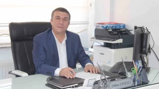 30 yl nce mezun olduu okulun mdr oldu