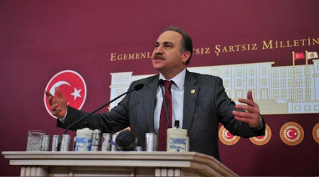 5 yılda 230 bin öğrenci kaydını dondurmuş