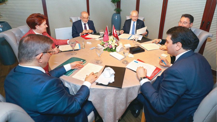 6'l� masa bu hafta toplan�yor
