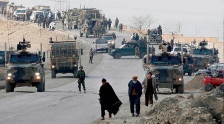 Afganistanda intihar saldrs: 8 l, 9 yaral