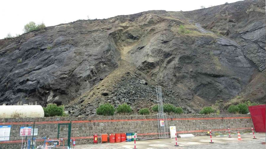 Akçaabat ilçesinde heyelan