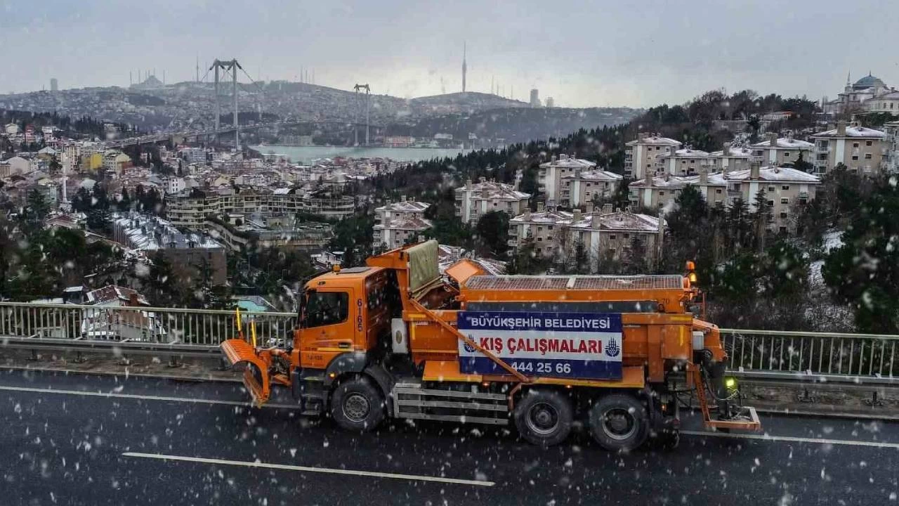 AKOM'dan kar ya���� uyar�s�: Pazartesi sabah�na dikkat