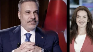 AKP�nin �srail �eli�kisi d�� bas�nda if�a oldu!