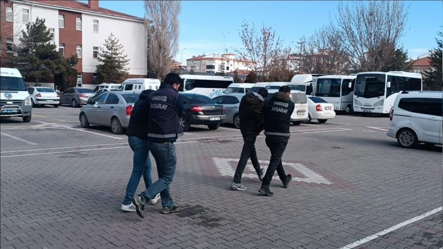 Aksaray'da 21 adrese �afak operasyonu: 14 tutuklama