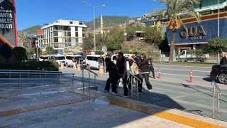 Alanya'da tefecilik ve şantaj operasyonu: 7 şüpheli adliyeye sevk edildi