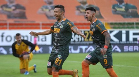 Alanyaspor Karagümrük’ü de geçti