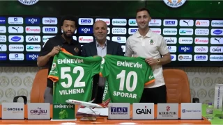 Alanyaspor'da toplu imza töreni