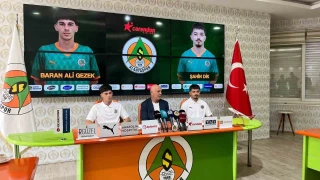 Alanyaspor'dan orta sahaya �ifte takviye