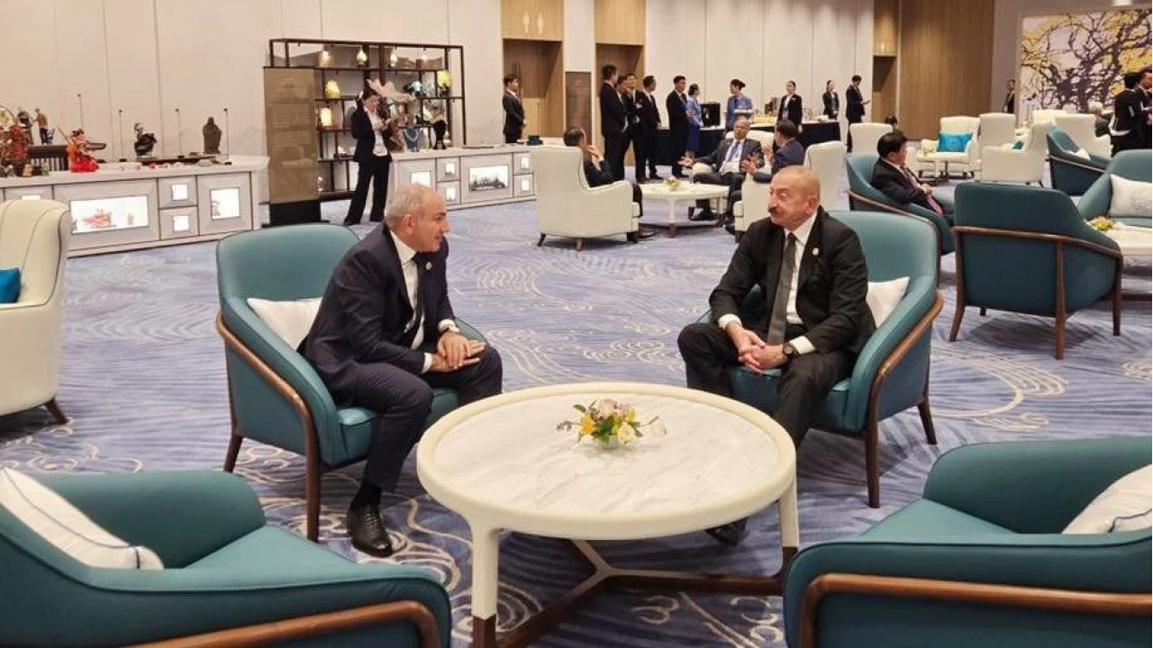 Aliyev, in'de Painyan ile sohbet etti