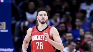 Alperen engn'n triple-double galibiyete yetmedi