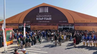 Anadolu'nun en byk kitap fuar kaplarn at
