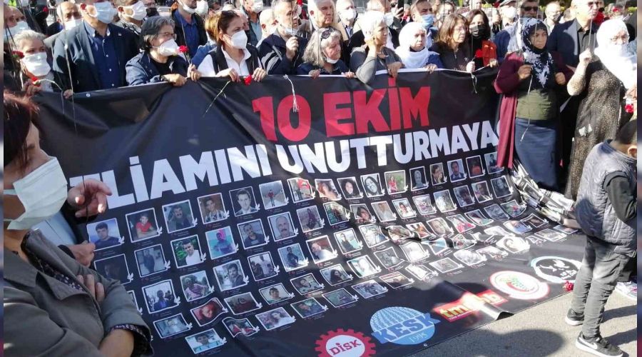 Ankara Garı saldırısında hayatını kaybedenler anıldı