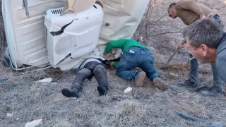 Ankara'da kontrolden çıkan tır uçurumdan yuvarlandı: 1 ölü, 1 yaralı