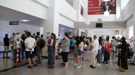 Antalya aşıya hücum etti